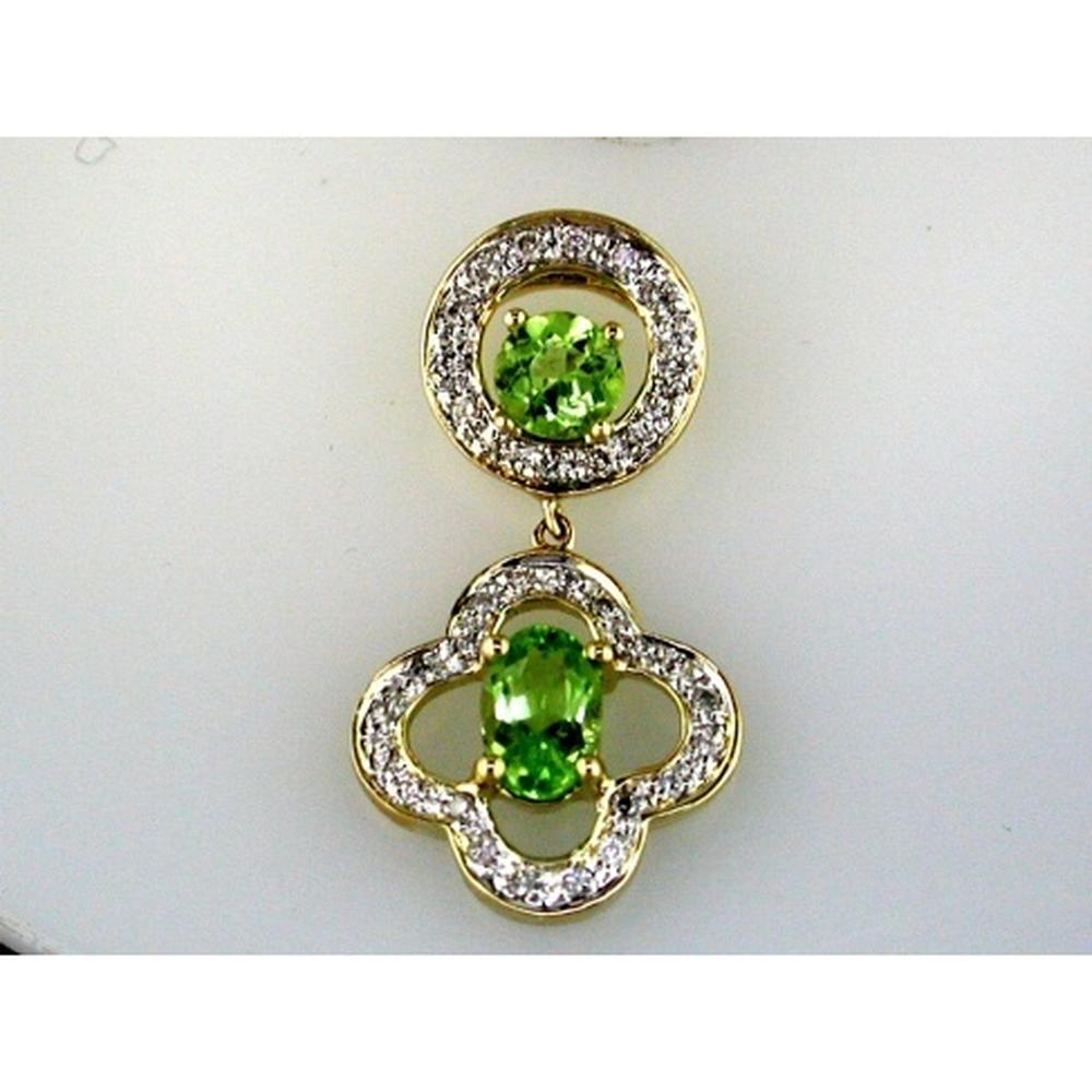 Royal 14K Yellow Gold Peridot and Diamond Round Pendant