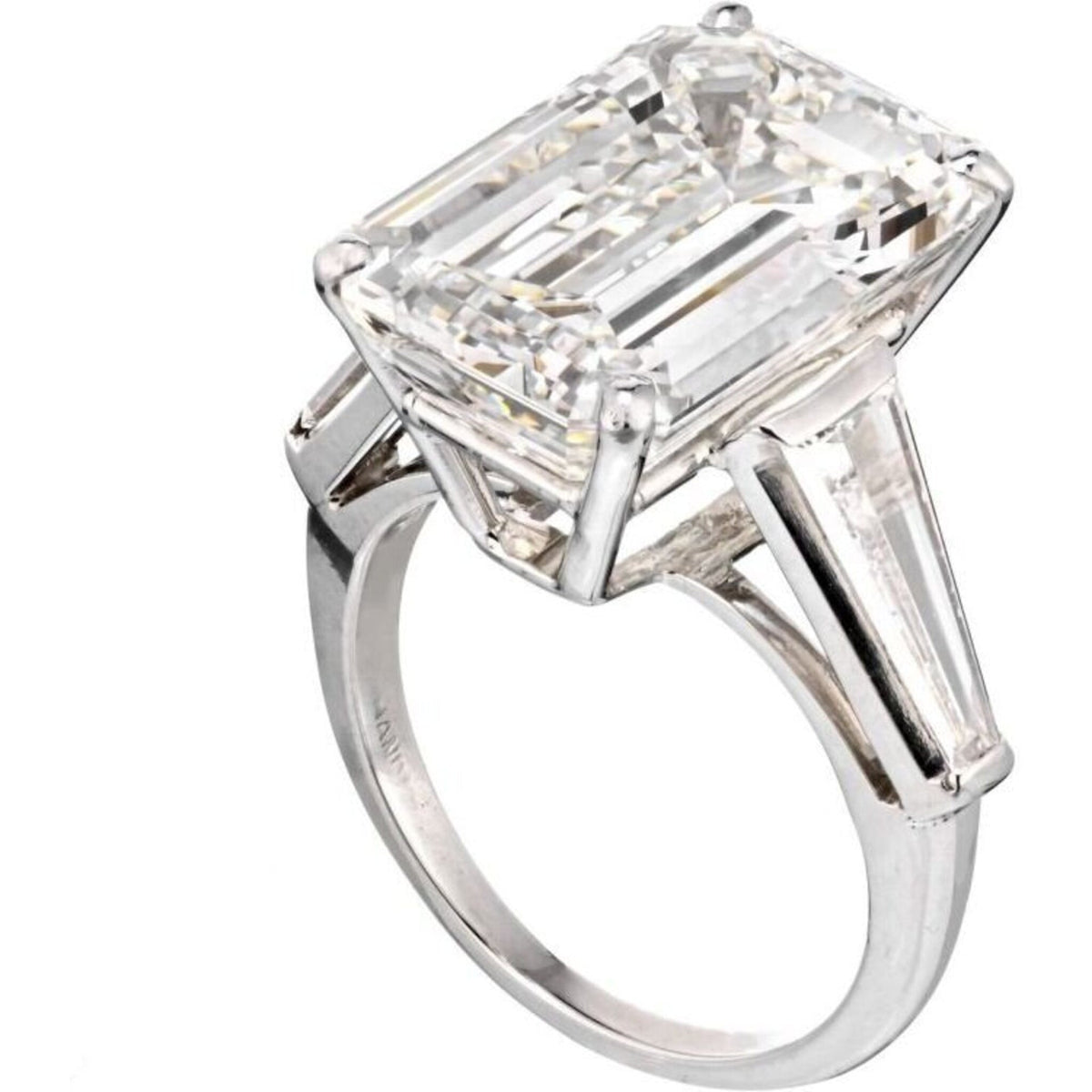 Stunning 1.1 carat emerald cut diamond engagement ring certified by GIA