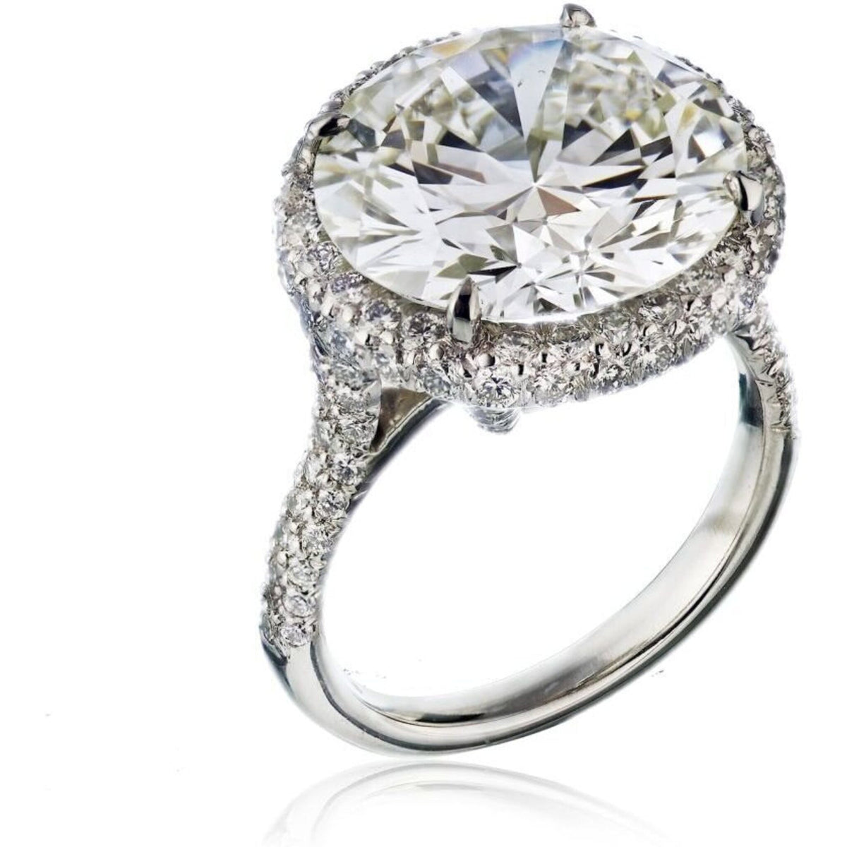 9 Carat Round Diamond Halo Engagement Ring