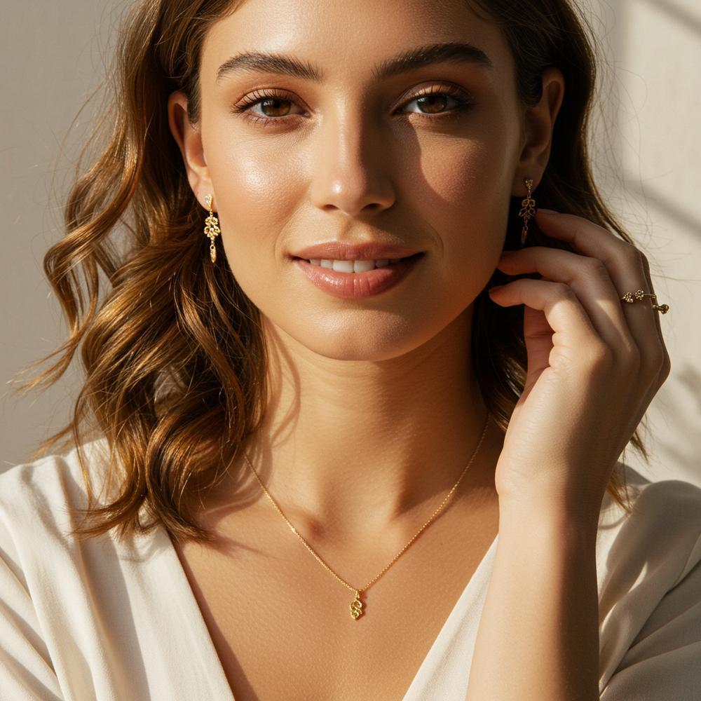 How to Choose Jewelry That Enhances Your Natural Glow