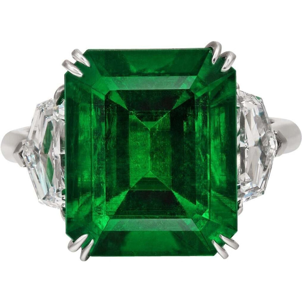 Exquisite emerald ring from Robinson's Jewelers