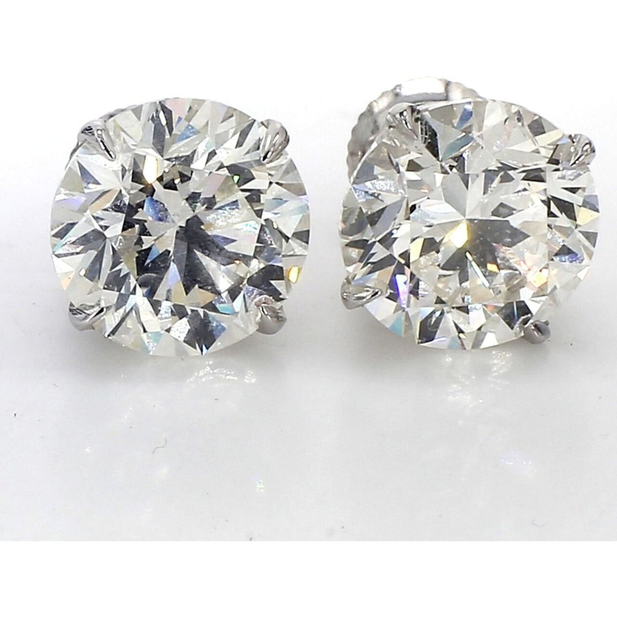 14k White Gold GIA Certified Diamond Stud Earrings