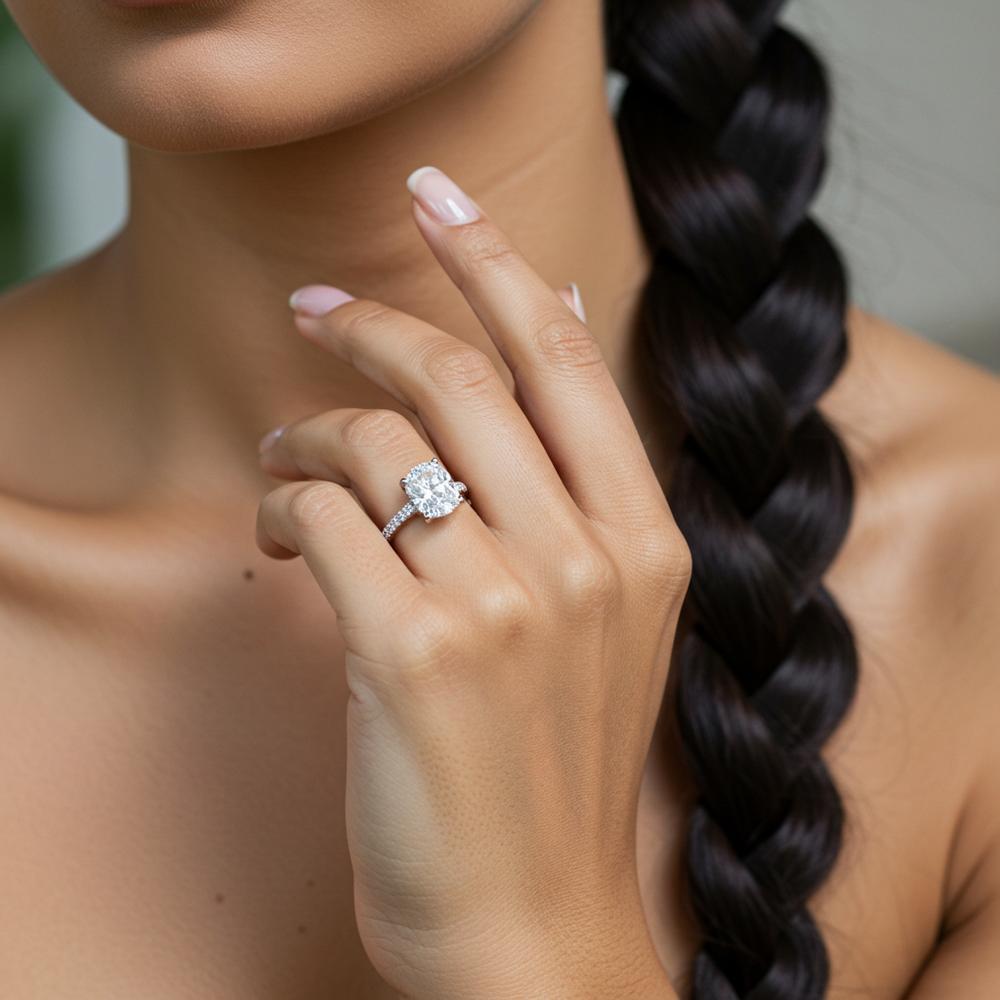 Lab-grown diamond engagement ring from Robinson's Jewelers.