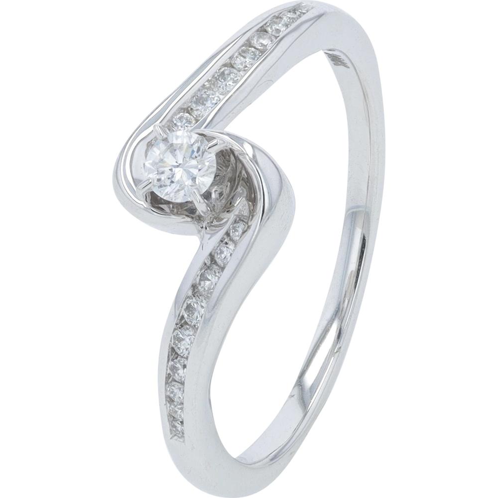 10K White Gold 0.25 Carat Diamond Bridal Set with Milgrain Detail and Prong Setting