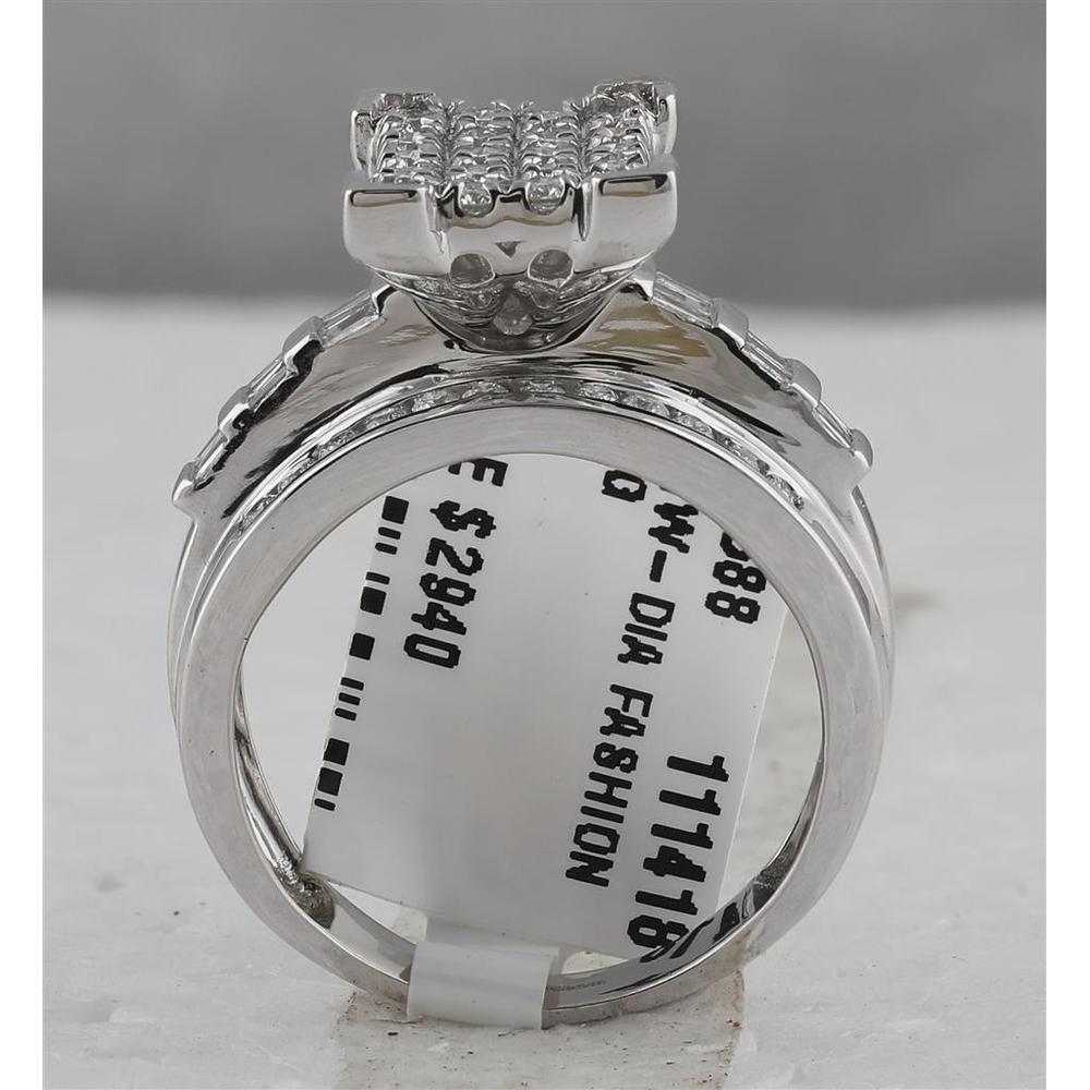 10K White Gold Round Diamond Cinderella Cluster Engagement Ring with Baguette Diamonds - 1 Carat Total Diamond Weight