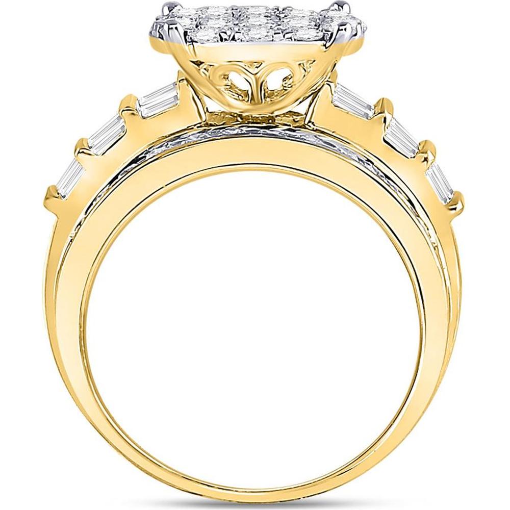 10K White Gold Round Diamond Cluster Engagement Ring - 2 Carat Total Diamond Weight