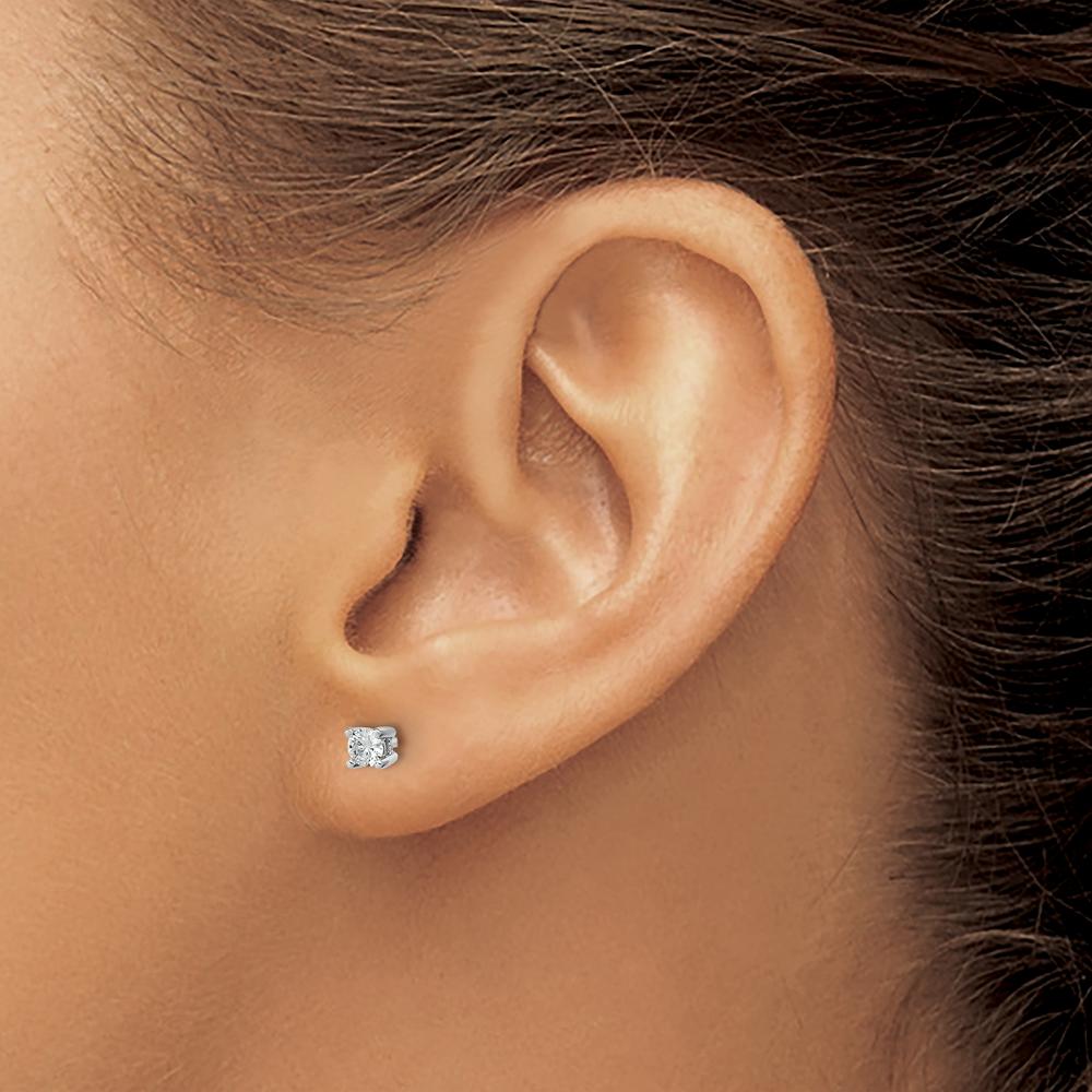 10K White Gold Round Diamond Stud Earrings - 0.20 Carats Total Diamond Weight by Oro Pregiato