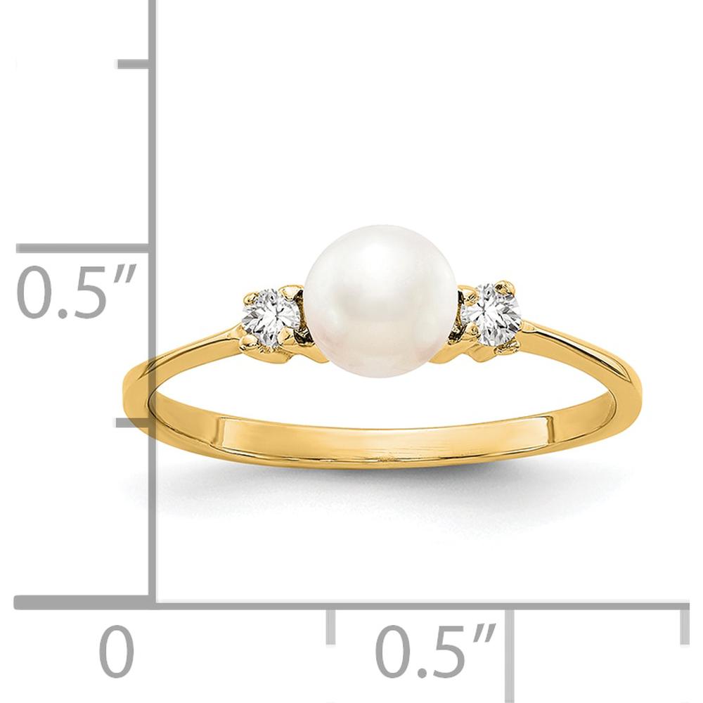 10K Yellow Gold 5mm Cultured Freshwater Pearl Ring with Round Diamonds - 0.039 Carat Total Diamond Weight