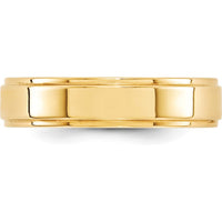 10K Yellow Gold 5mm Flat Wedding Band with Step-Down Edge - Size 10