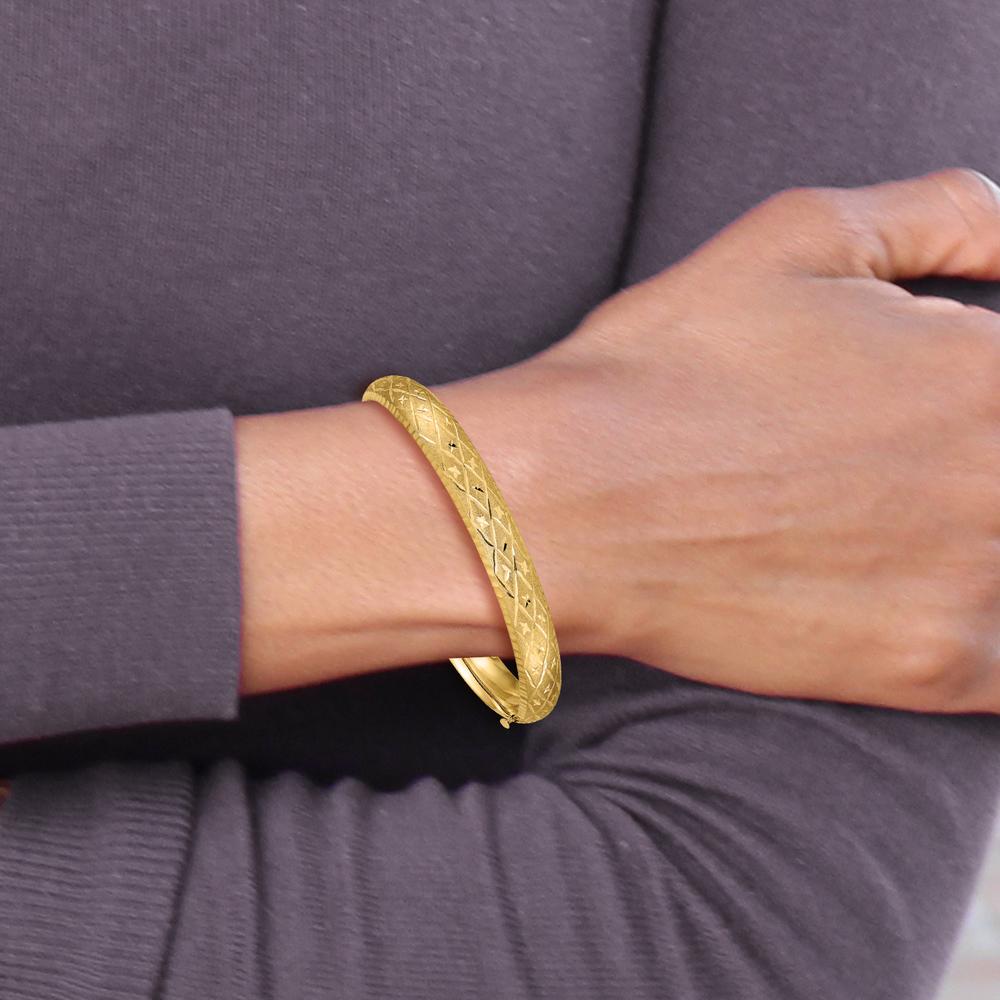 10K Yellow Gold Diamond-Cut Hinged Bangle Bracelet - 8.75mm Width