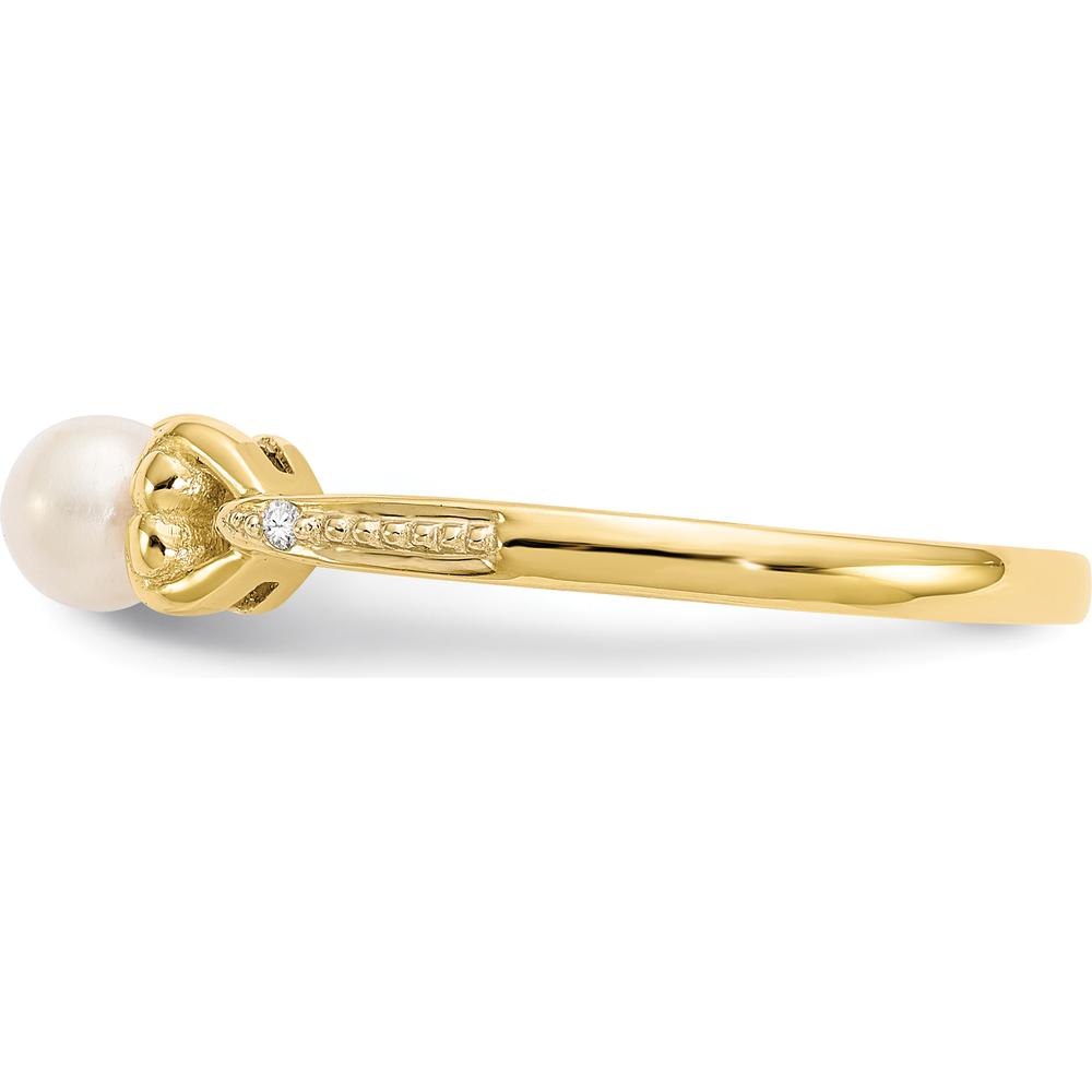 10K Yellow Gold Freshwater Pearl and Round Diamond Ring - 0.01 Carat Total Diamond Weight