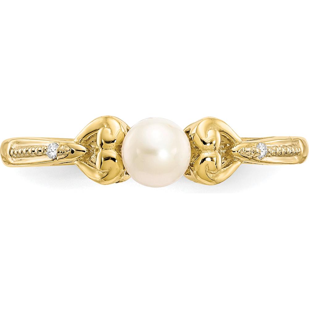 10K Yellow Gold Freshwater Pearl and Round Diamond Ring - 0.01 Carat Total Diamond Weight