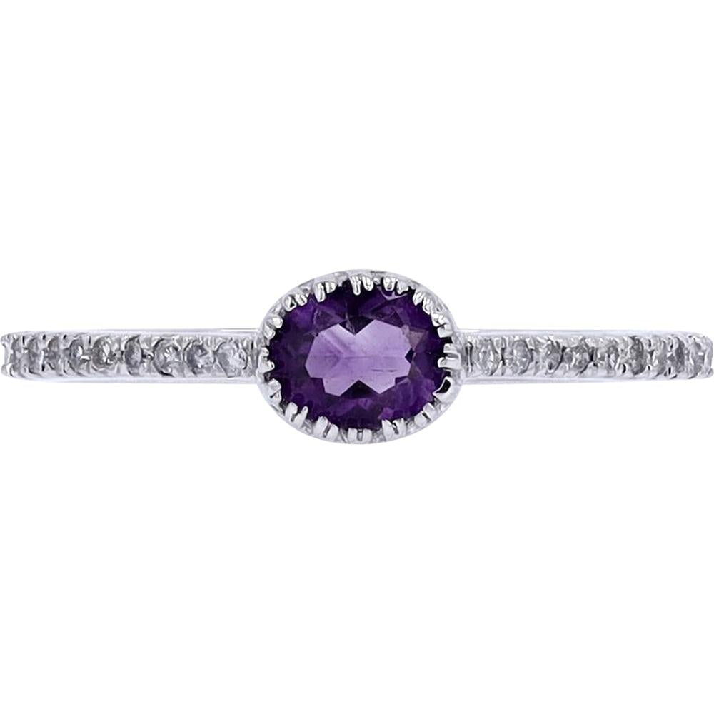10K Yellow Gold Oval Amethyst Ring with Diamond Accents - 0.11 Carats Total Gem Weight
