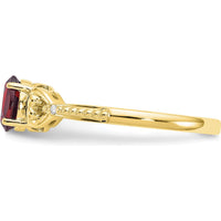 10K Yellow Gold Oval Garnet and Round Diamond Ring - 0.60 Carat Total Garnet Weight