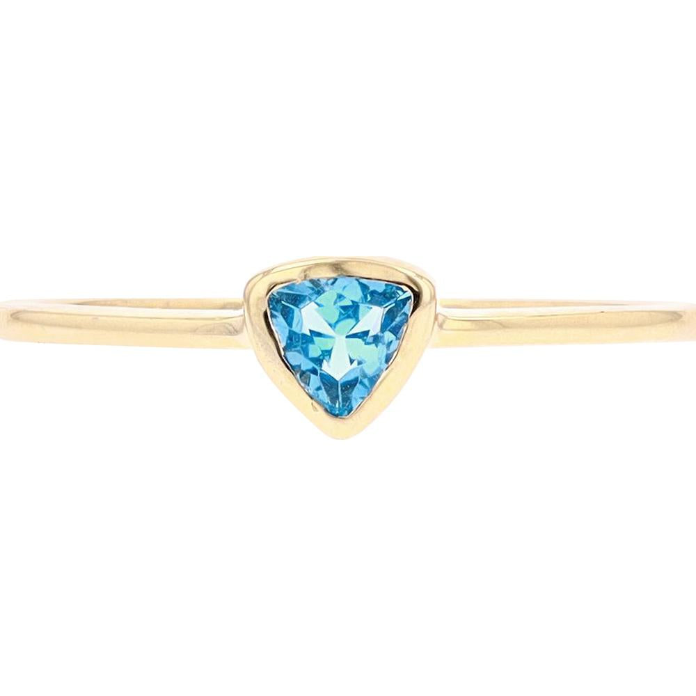 10K Yellow Gold Ring with 1.00 Carat Trillion Cut Blue Topaz - Bezel Set