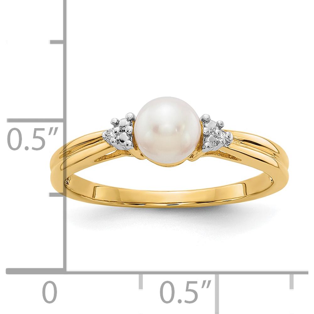 10K Yellow Gold Ring with Freshwater Cultured Pearl and Diamond Accents