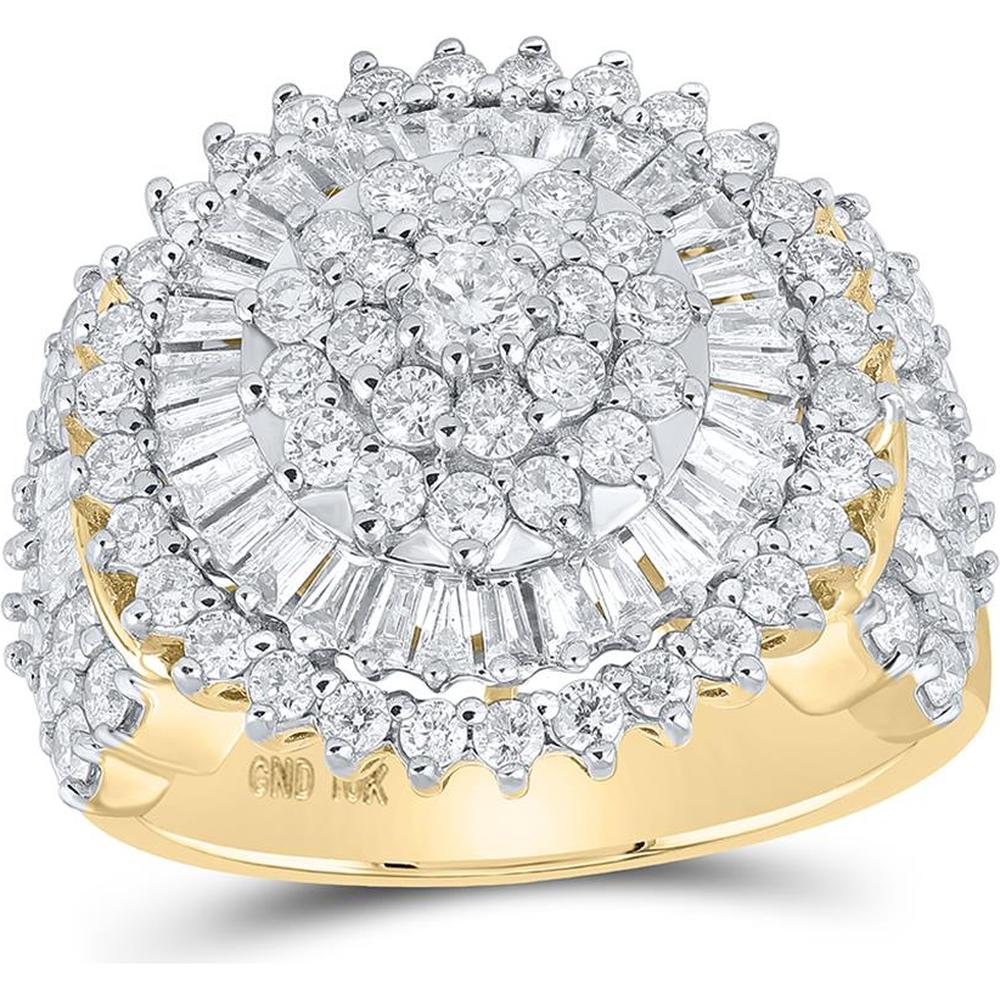 10K Yellow Gold Round and Baguette Diamond Circle Cluster Ring - 2 Carat Total Diamond Weight