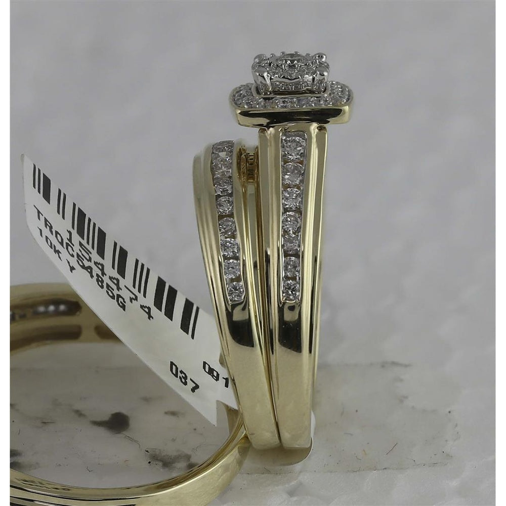 10K Yellow Gold Round Diamond Bridal Ring Set - 7/8 Carat Total Diamond Weight