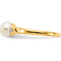 10K Yellow Gold Twist Ring with Cultured Freshwater Pearl and Diamonds - 0.10 Carat Total Diamond Weight