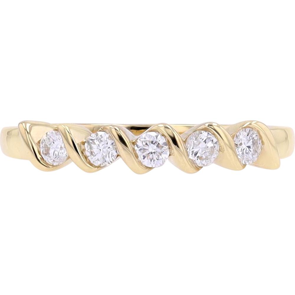 10K Yellow Gold Twisted Band with Round-Cut Diamonds - 0.30 Carats Total Diamond Weight