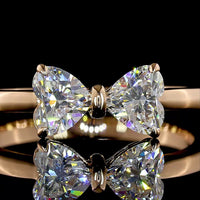 14K Rose Gold Toi et Moi Ring with Two Heart Shaped Lab Diamonds - 0.84 Carat Total Weight, E-F Color VS1 Clarity, East-West Prong Setting - Covaloro Fine Jewelry