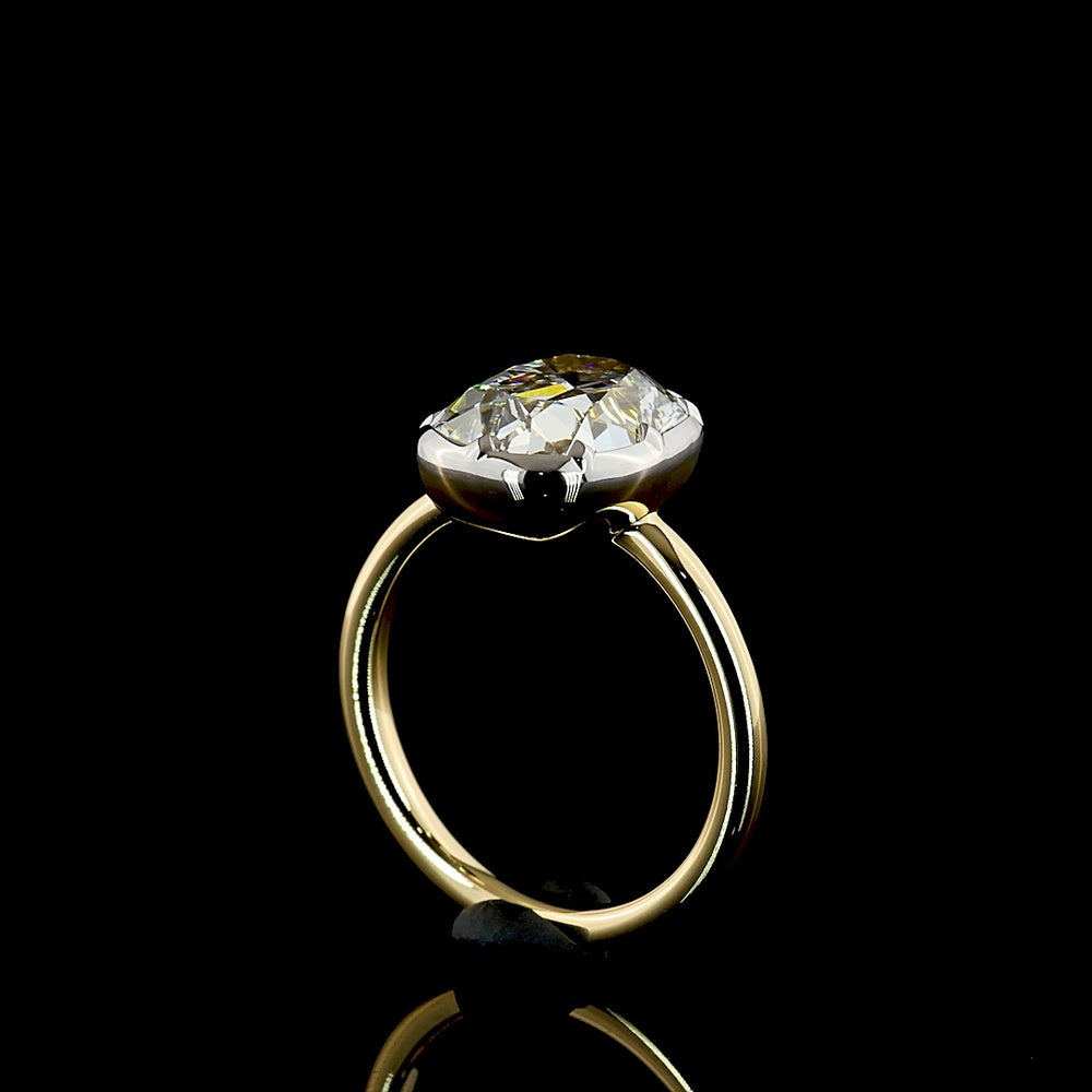 14K Two Tone Antique Cushion Cut Solitaire Ring with 3.64 Carat Lab Grown Diamond - E-F VS1 Clarity, IGI Certified - Covaloro Fine Jewelry