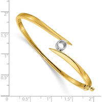 14K Two-Tone Hinged Oval Bangle Bracelet Mounting for 4.5mm Round 0.37 Carat Gemstone by Oro Pregiato