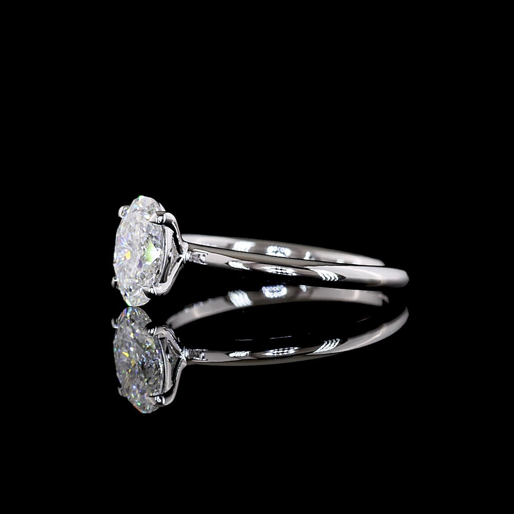 14K Two Tone Oval Cut Solitaire Ring with Lab Grown D VVS2 Diamond - 1.10 Carat Total Weight, IGI Certified - Covaloro Fine Jewelry
