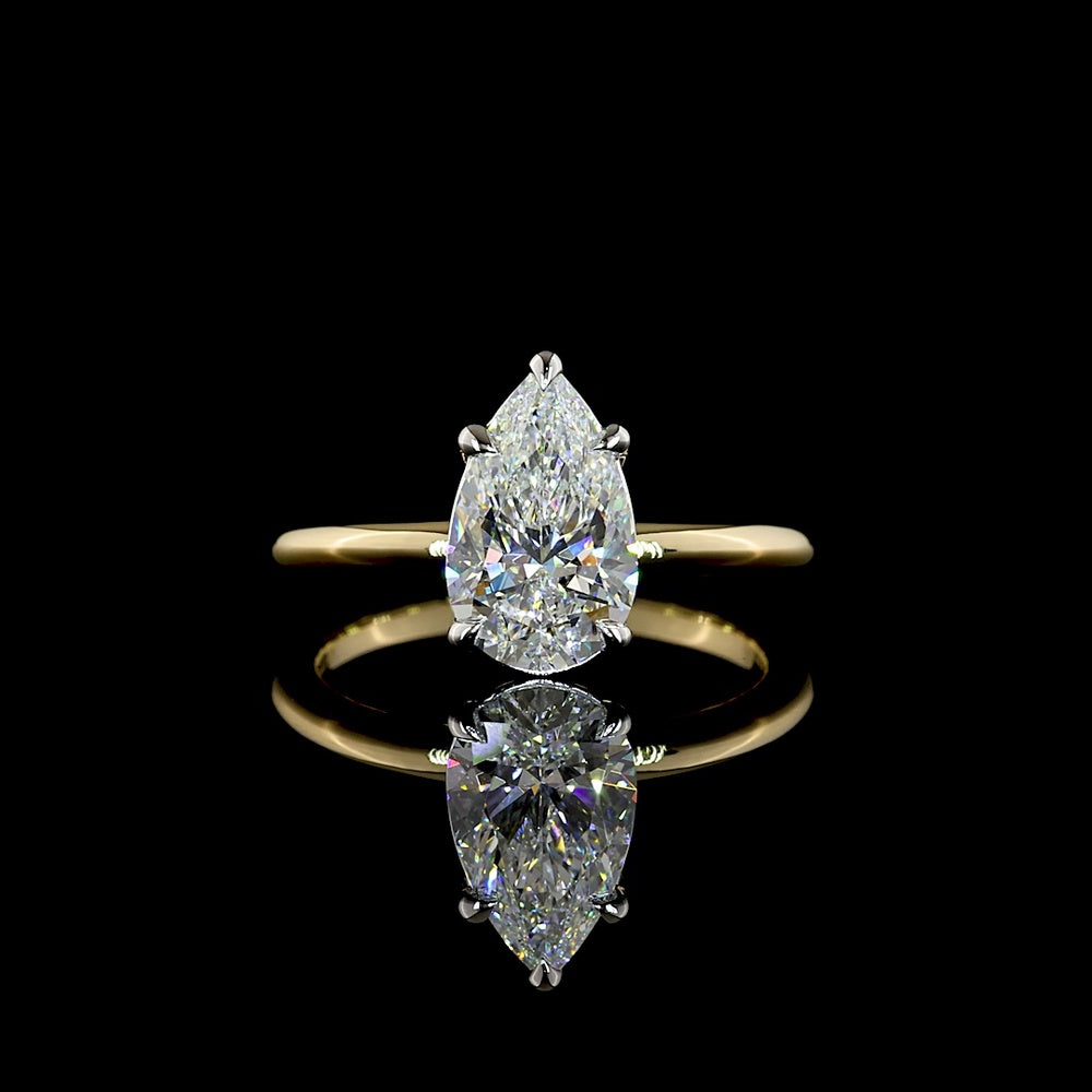 14K Two Tone Pear Shape Solitaire Ring with 2.00 Carat E-F VVS2 Lab-Grown Diamond - IGI Certified - Covaloro Fine Jewelry