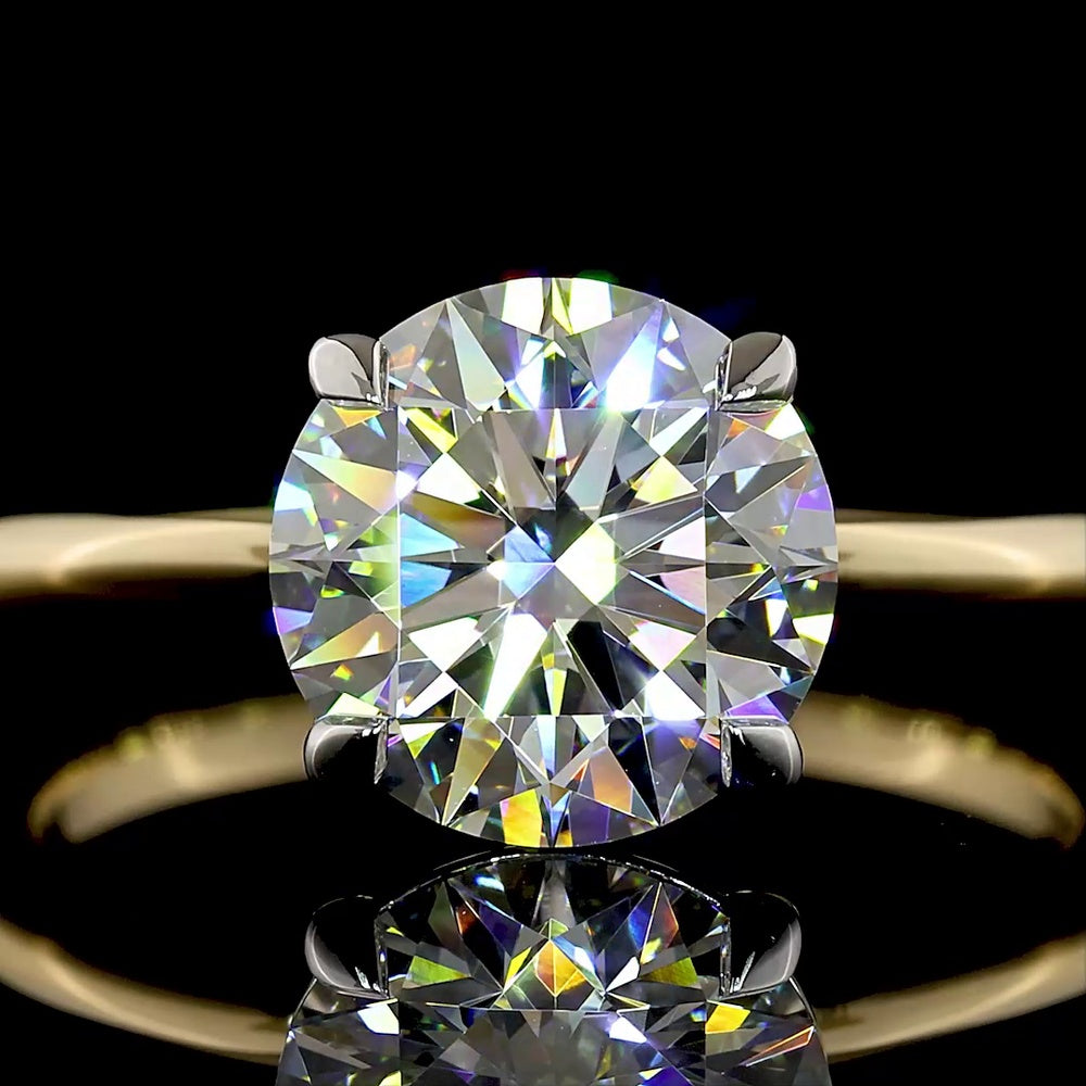14K Two Tone Round Brilliant Cut Solitaire Ring with 2.60 Carat F VVS2 Lab Diamond - IGI Certified - Covaloro Fine Jewelry