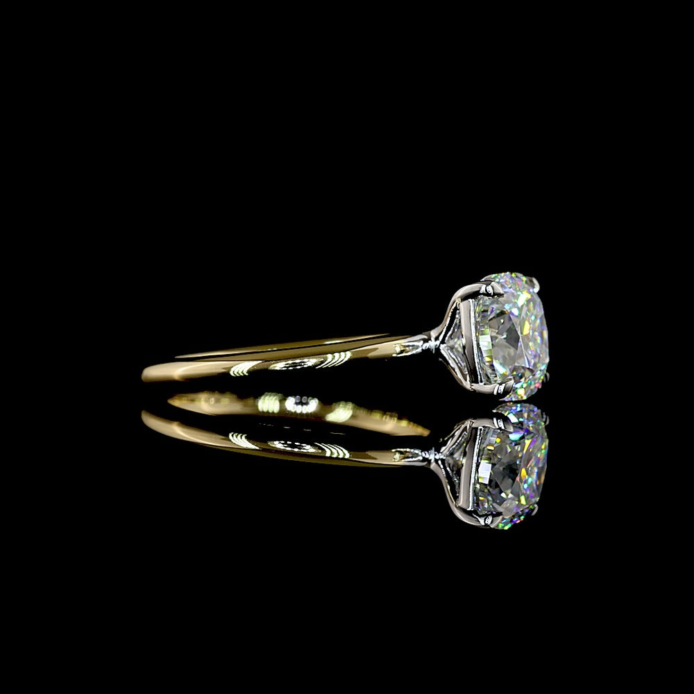 14K Two Tone Square Cushion Brilliant Cut Solitaire Ring with 2.61 Carat Lab Diamond - E Color VS1 Clarity IGI Certified - Covaloro Fine Jewelry