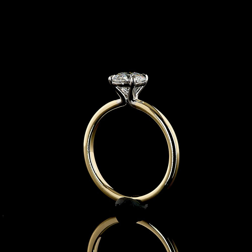 14K Two-Tone Yellow and White Gold Solitaire Ring with 1.01 Carat Round Brilliant Lab Diamond D VVS2 - IGI Certified - Covaloro Fine Jewelry