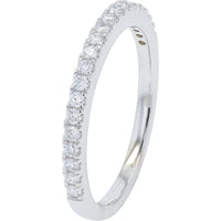 14K White Gold 1.00 Carat Total Weight Lab-Grown Diamond Bridal Set with Round Brilliant Center Stone and Shared-Prong Diamond Bands