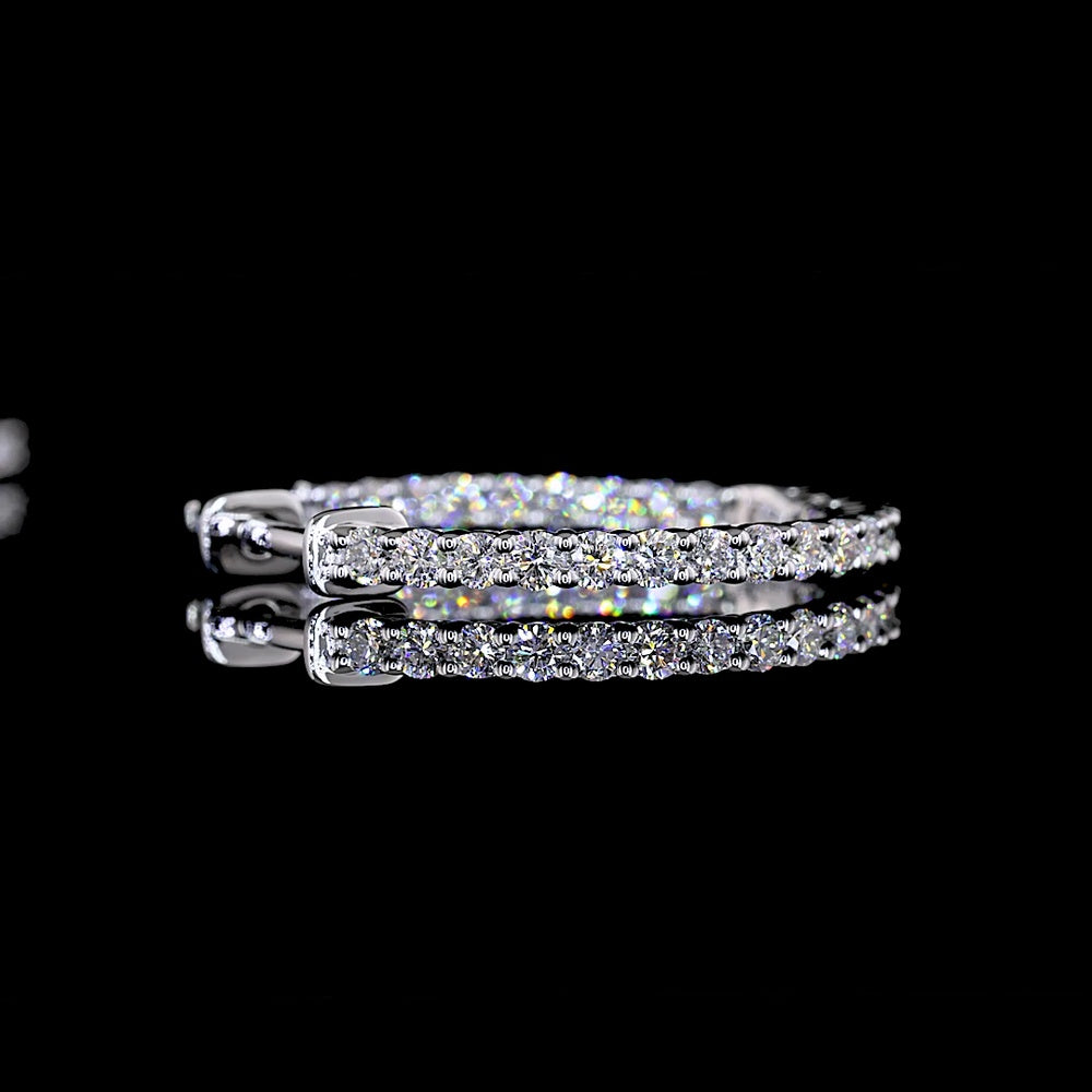 14K White Gold 1.03 Carat Medium Hoop Earrings with Prong-Set Round Brilliant Lab Diamonds - E-F VS2 Quality - Covaloro Fine Jewelry
