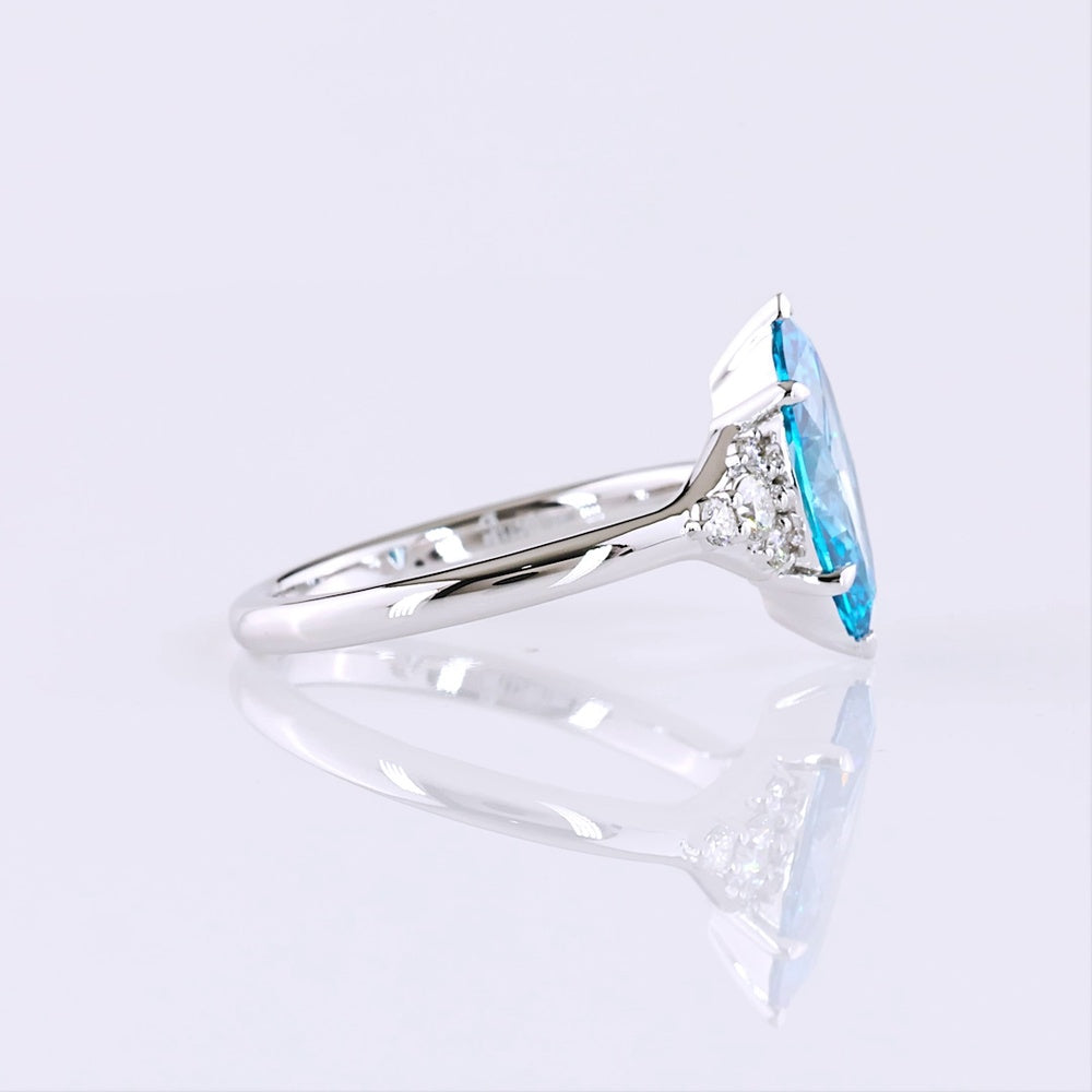 14K White Gold 1.84 Carats Total Weight Marquise Cut Fancy Vivid Blue Lab Diamond Ring with Brilliant Cut Diamond Accents - IGI Certified - Covaloro Fine Jewelry