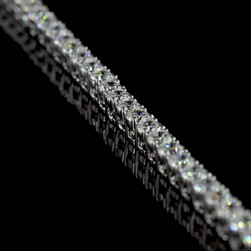14K White Gold 157-Stone Round Brilliant Cut Diamond Tennis Necklace - 6.96 Carat Total Weight, E-F Color, VS+ Clarity - Covaloro Fine Jewelry