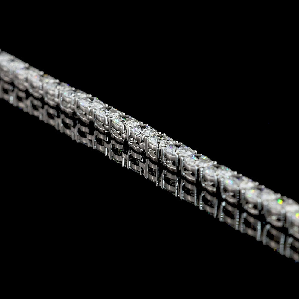 14K White Gold 16.77 Carat Lariat Necklace with Oval Cut Lab Diamonds in Prong Setting - E-F Color, VS Clarity - Covaloro Fine Jewelry