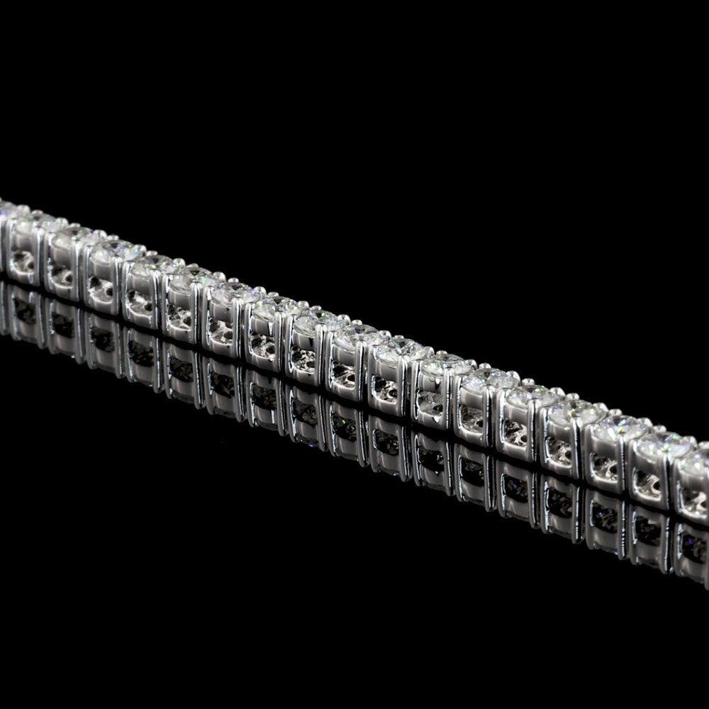 14K White Gold 17" Tennis Necklace with 123 Prong Set Round Lab Diamonds - 13.81 Total Carat Weight E-F VS - Covaloro Fine Jewelry