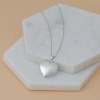 14K White Gold 18" Diamond-Cut Cable Chain Necklace with Lobster Clasp by Oro Pregiato