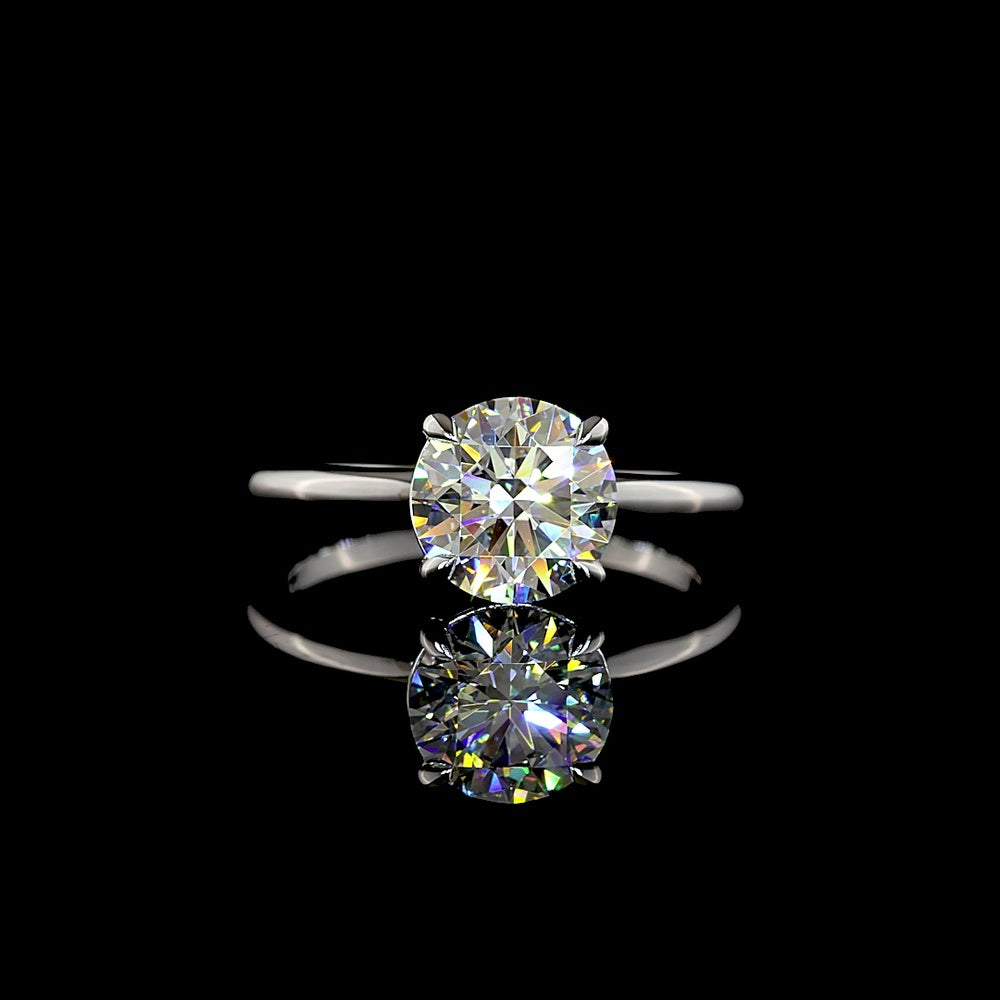 14K White Gold 2.05 Carat Round Brilliant Cut Lab-Grown Diamond Solitaire Ring with D VVS1 Clarity and IGI Certification - Covaloro Fine Jewelry