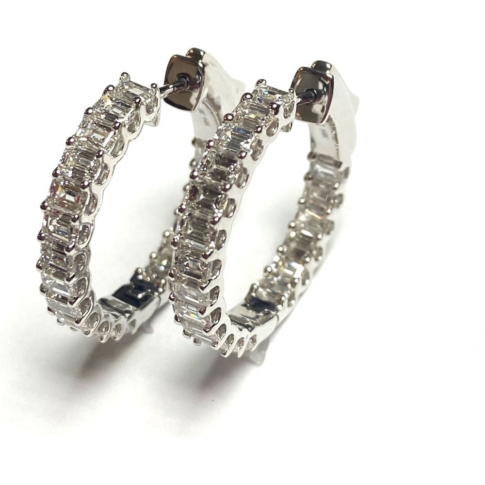 14K White Gold 3.02 Carat Total Diamond Weight Eternity Band with Shared Prong Set Round Diamonds by Auriventus