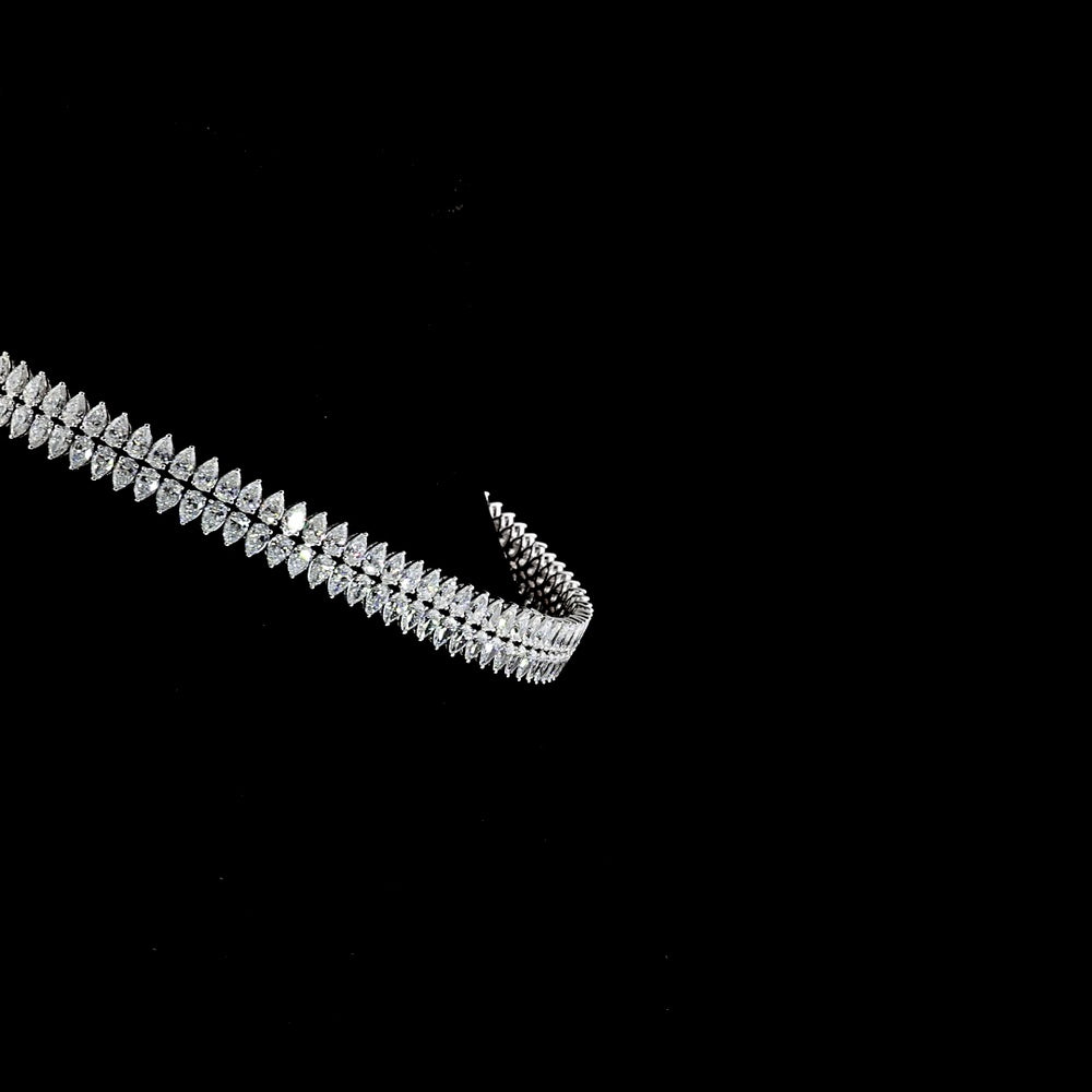 14K White Gold 30.98 Carat Pear Shape Lab Diamond Tennis Necklace with 218 Prong Set Stones - E-F Color, VS2 Clarity - Covaloro Fine Jewelry