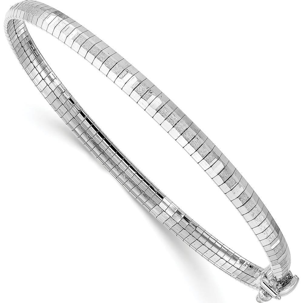 14K White Gold 4mm Diamond-Cut Omega Bracelet with Polished and Satin Finish - 7.5" Length by 0