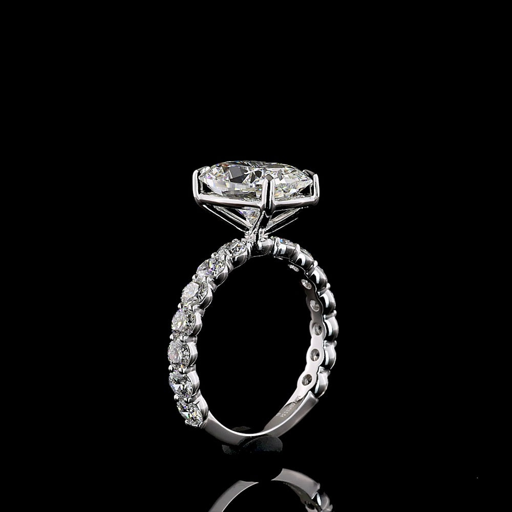 14K White Gold 5.56 Carats Total Weight Cushion Brilliant Lab Diamond Ring with 4.14 Carats Center and Diamond Shank - IGI Certified E-F VVS2 - Covaloro Fine Jewelry