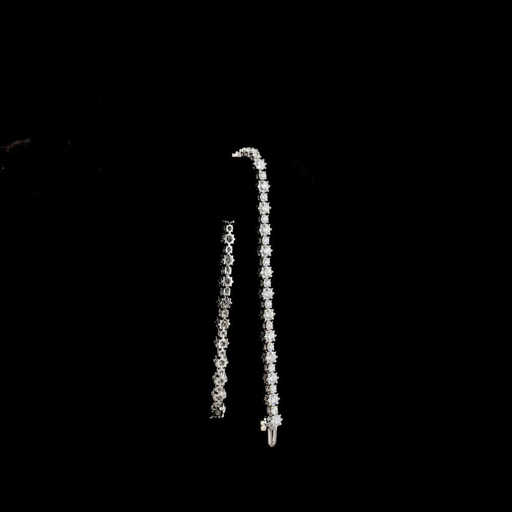 14K White Gold 7.5" Station Line Tennis Bracelet with 5.80 Carats of Round Cut Lab Grown Diamonds (E-F, VS1) - Covaloro Fine Jewelry