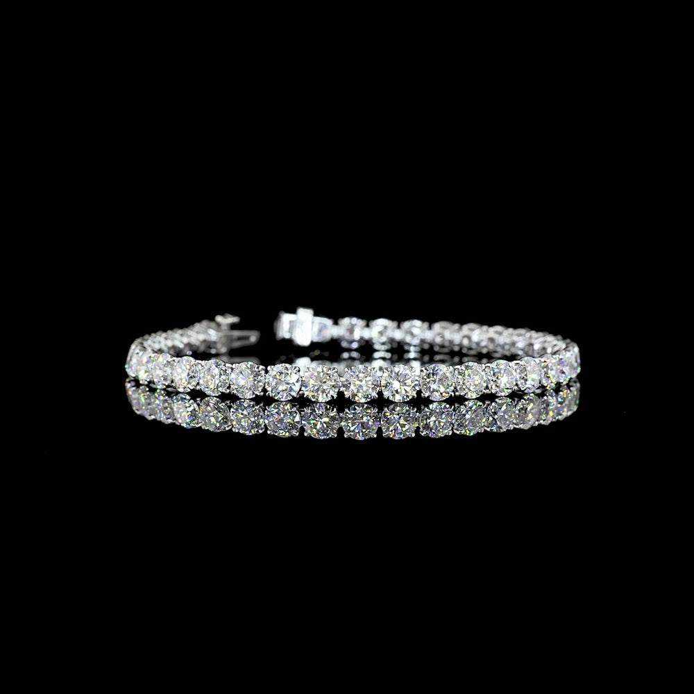14K White Gold 7.5" Tennis Bracelet with 36 Round Brilliant Cut Lab Diamonds - 14.17 Carat Total Weight, E-F Color VS1 Clarity - Covaloro Fine Jewelry