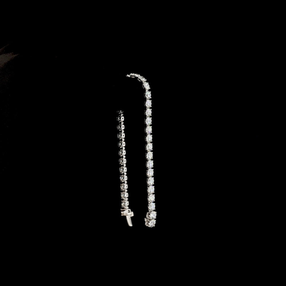 14K White Gold 7.5" Tennis Bracelet with 36 Round Brilliant Cut Lab Diamonds - 14.17 Carat Total Weight, E-F Color VS1 Clarity - Covaloro Fine Jewelry