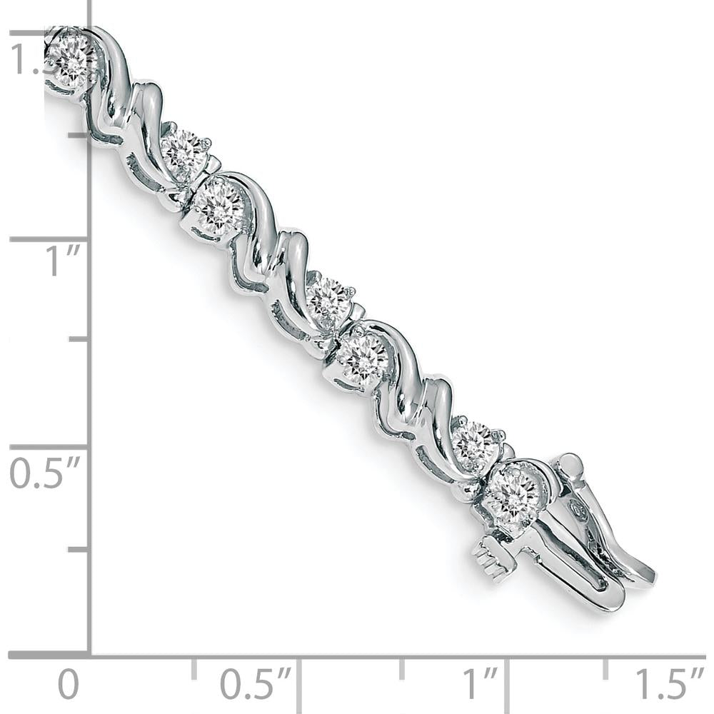 14K White Gold 7" Tennis Bracelet with 28 Round Diamonds in Prong Setting - 1.45 Carat Total Diamond Weight by Monteluci Fine Jewelry