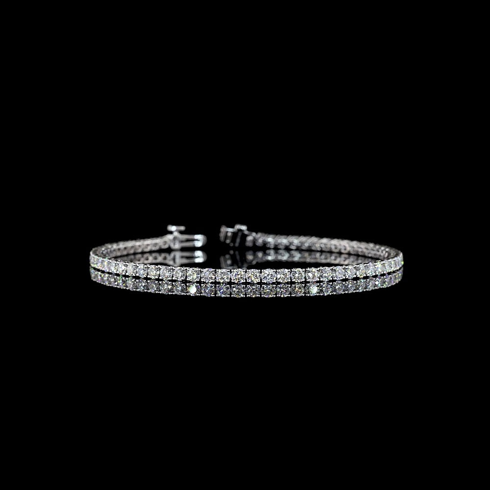 14K White Gold 7" Tennis Bracelet with 64 Prong-Set Round Lab Diamonds - 4.00 Carat Total Weight E-F VS1 - Covaloro Fine Jewelry