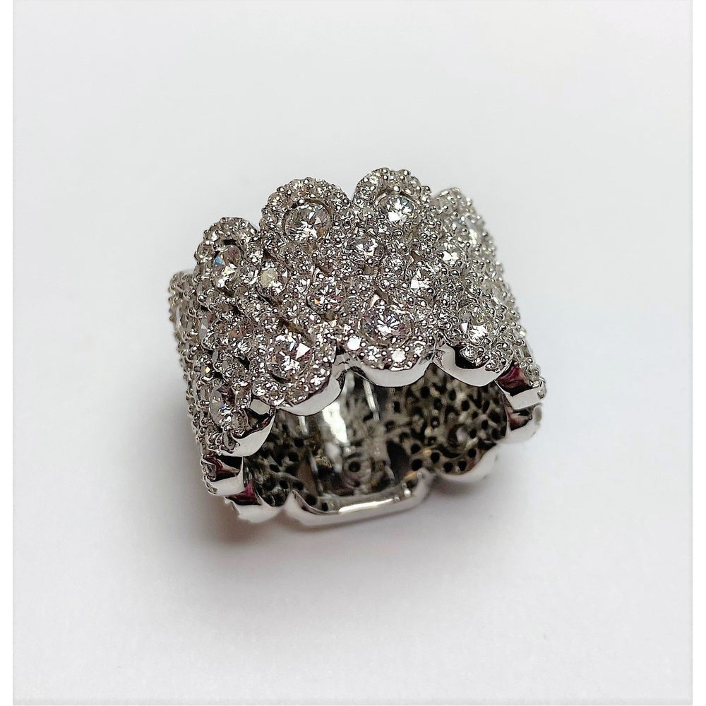 14K White Gold Anniversary Band with Milgrain-Detailed Round Brilliant Diamonds - 5.09 Carat Total Diamond Weight by Auriventus